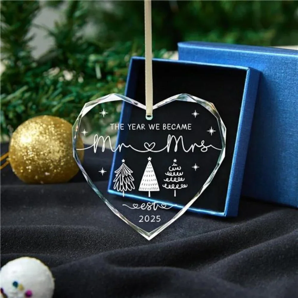 2025 Mr & Mrs Christmas Ornament – Heart-Shaped First Christmas Keepsake